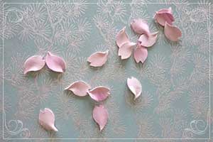 「桜の香り花びら」マシュマロ粘土・桜のオイル・染料など